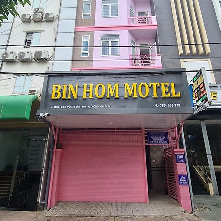 Bin Hom Hotel Biên Hòa Buitenkant foto