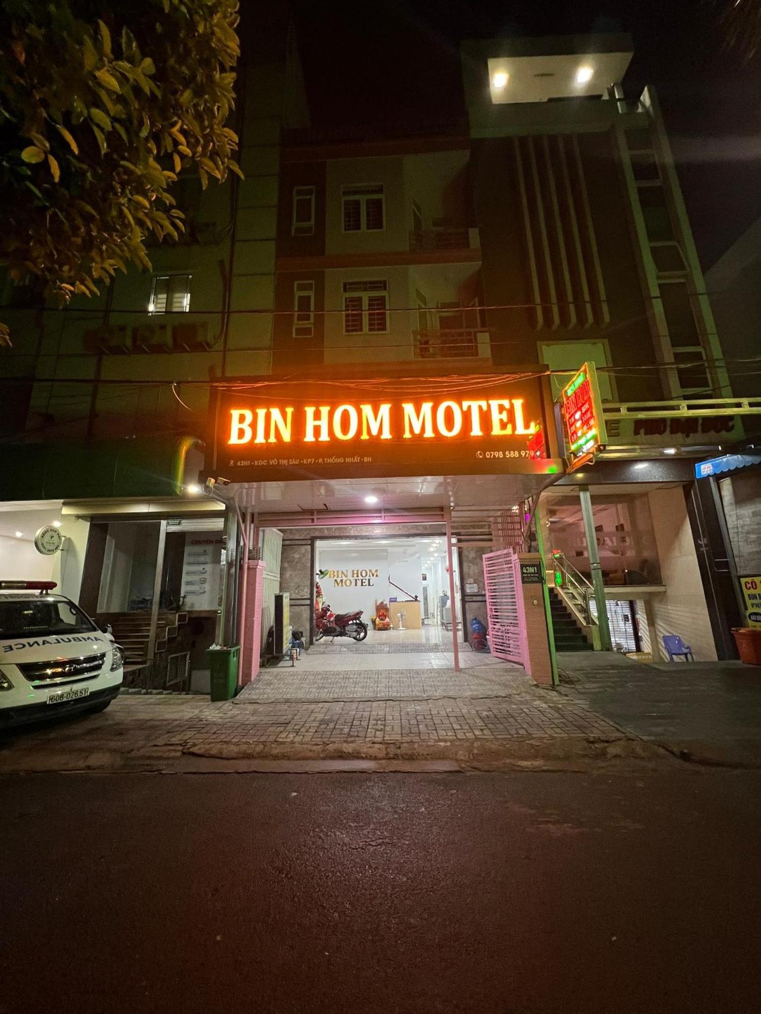 Bin Hom Hotel Biên Hòa Buitenkant foto