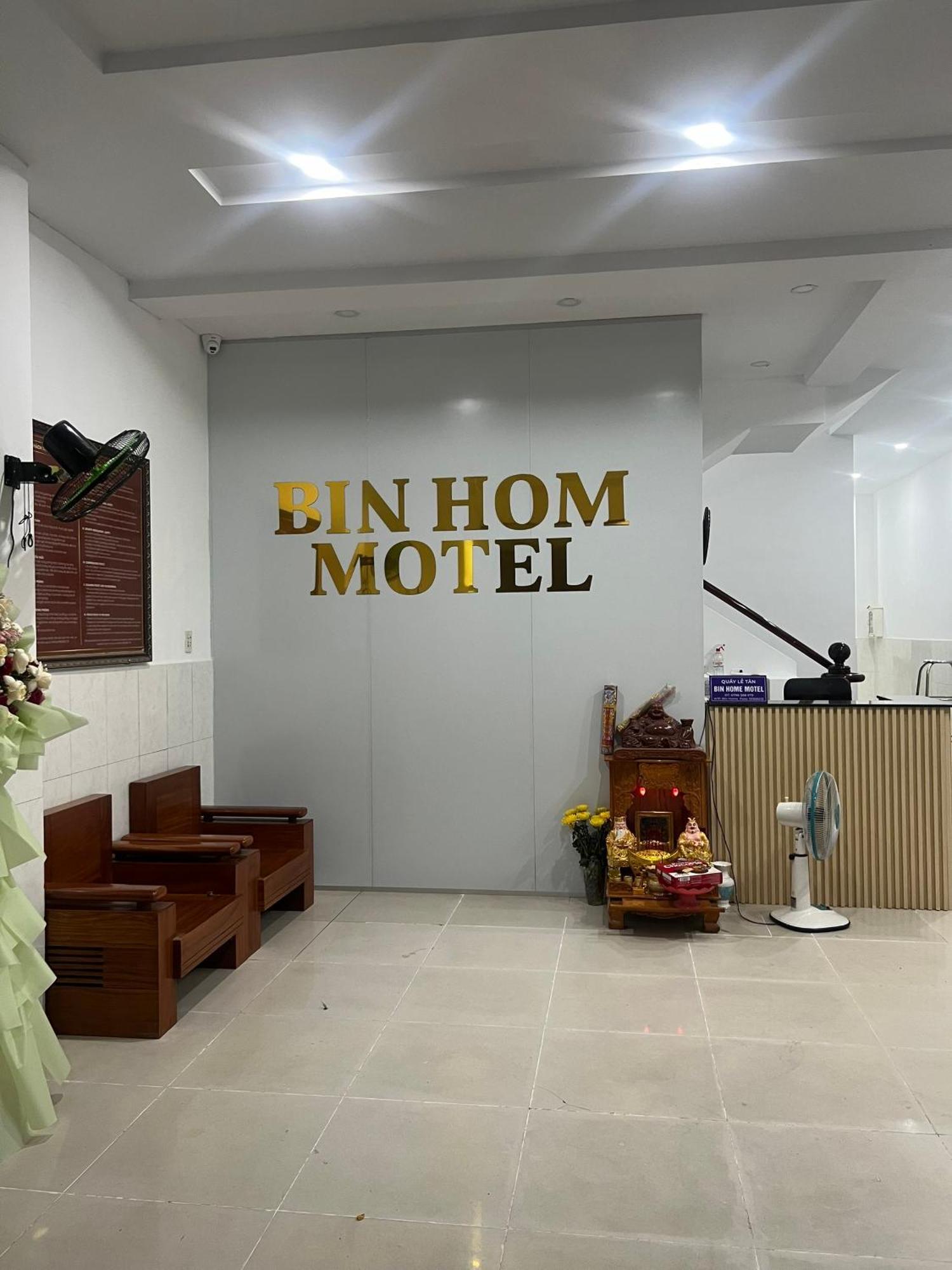 Bin Hom Hotel Biên Hòa Buitenkant foto