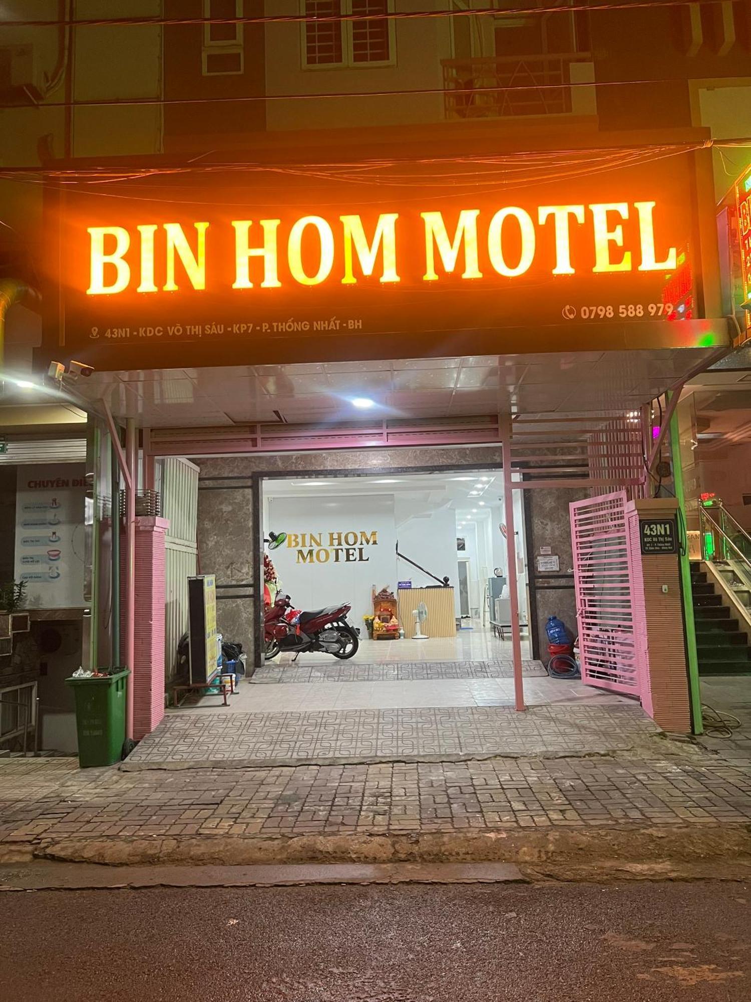 Bin Hom Hotel Biên Hòa Buitenkant foto