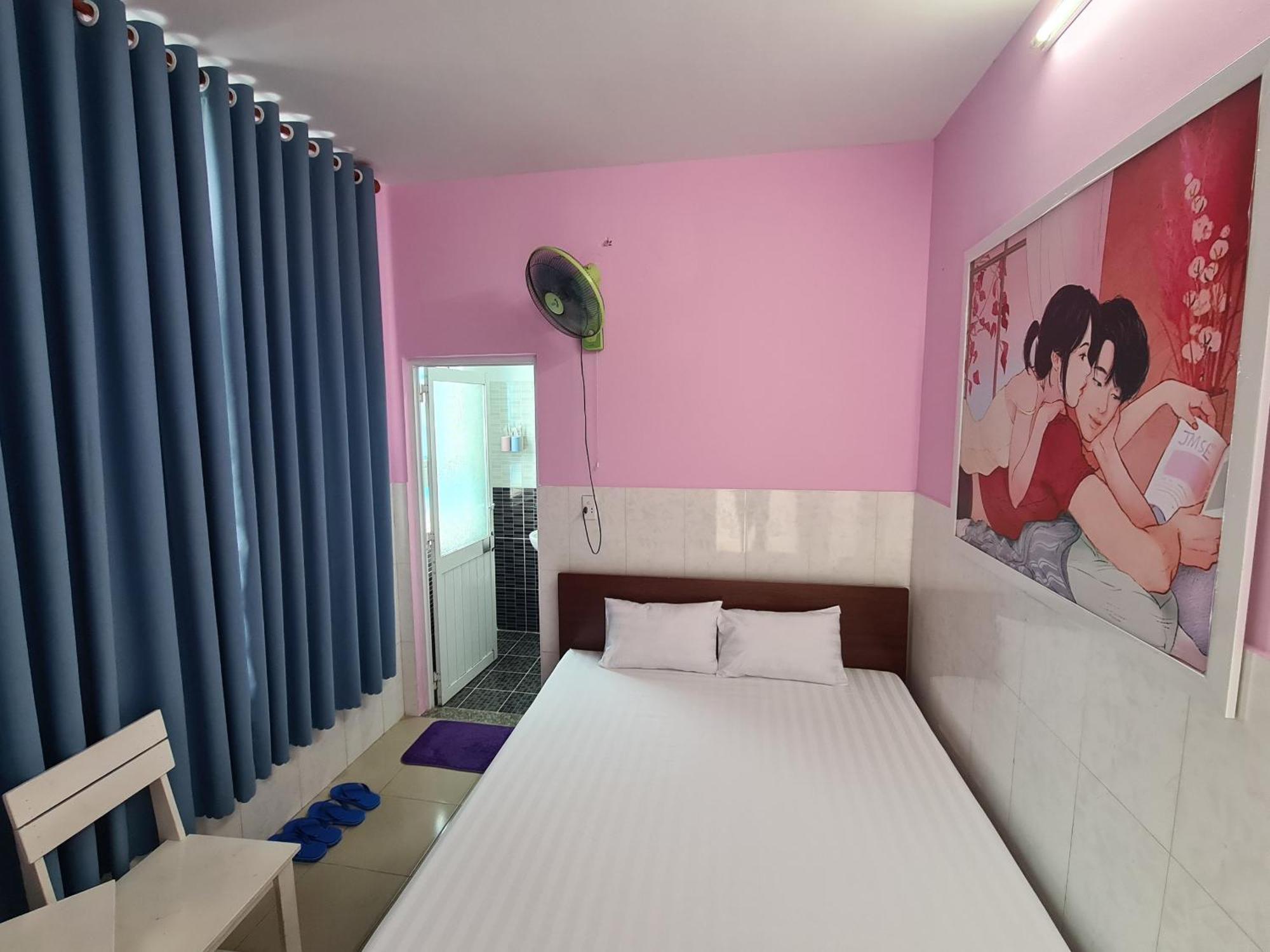 Bin Hom Hotel Biên Hòa Buitenkant foto