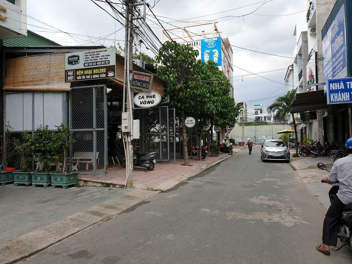 Bin Hom Hotel Biên Hòa Buitenkant foto