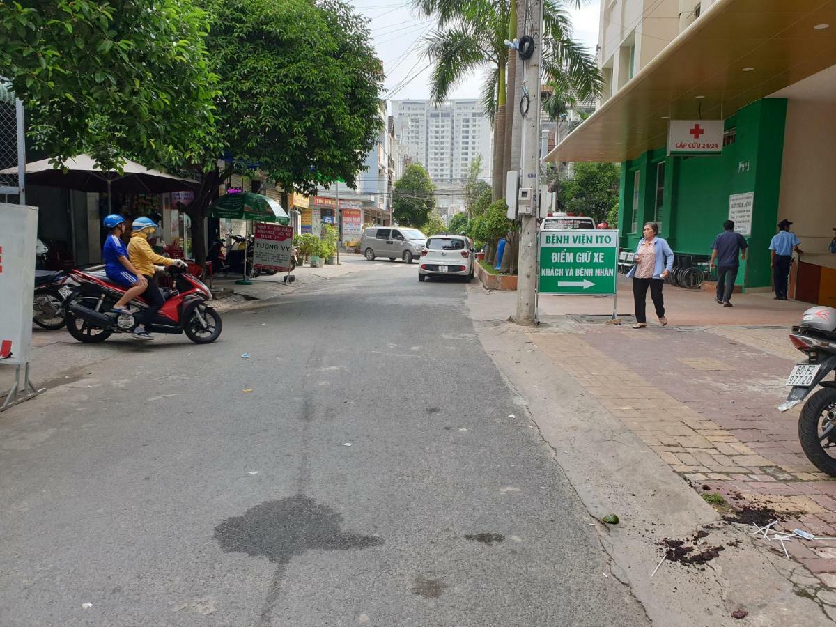 Bin Hom Hotel Biên Hòa Buitenkant foto